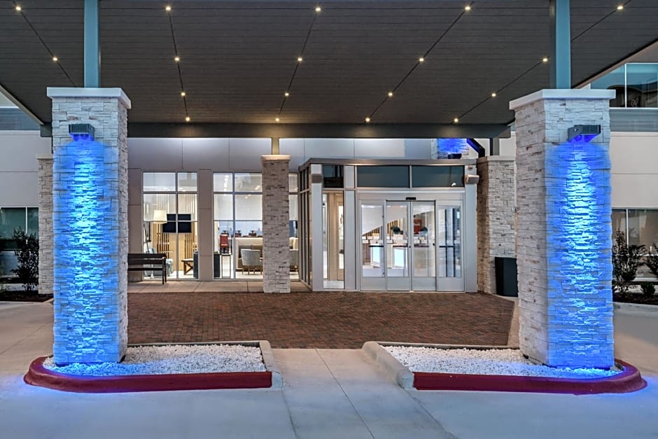 Holiday Inn Express & Suites Bryan - College Station By IHG