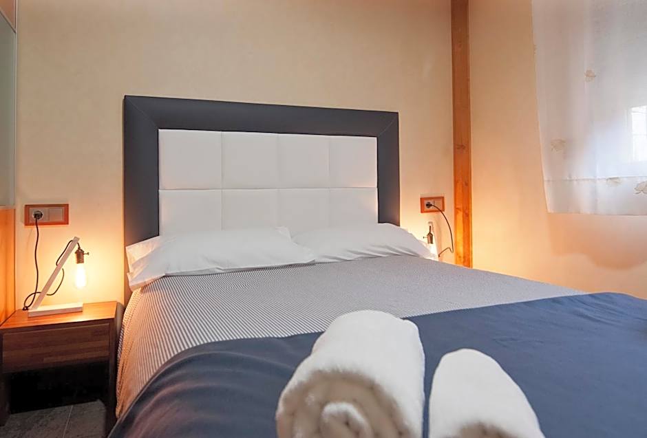 Foto 1 di 5 di Double Room with External Private Bathroom