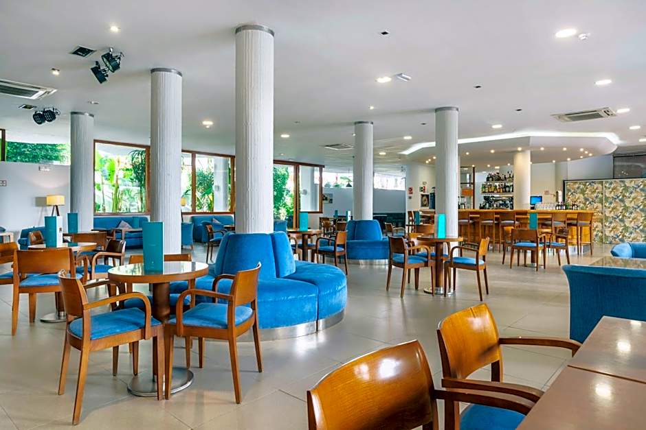 Aluasun Lago Rojo - Adults recommended