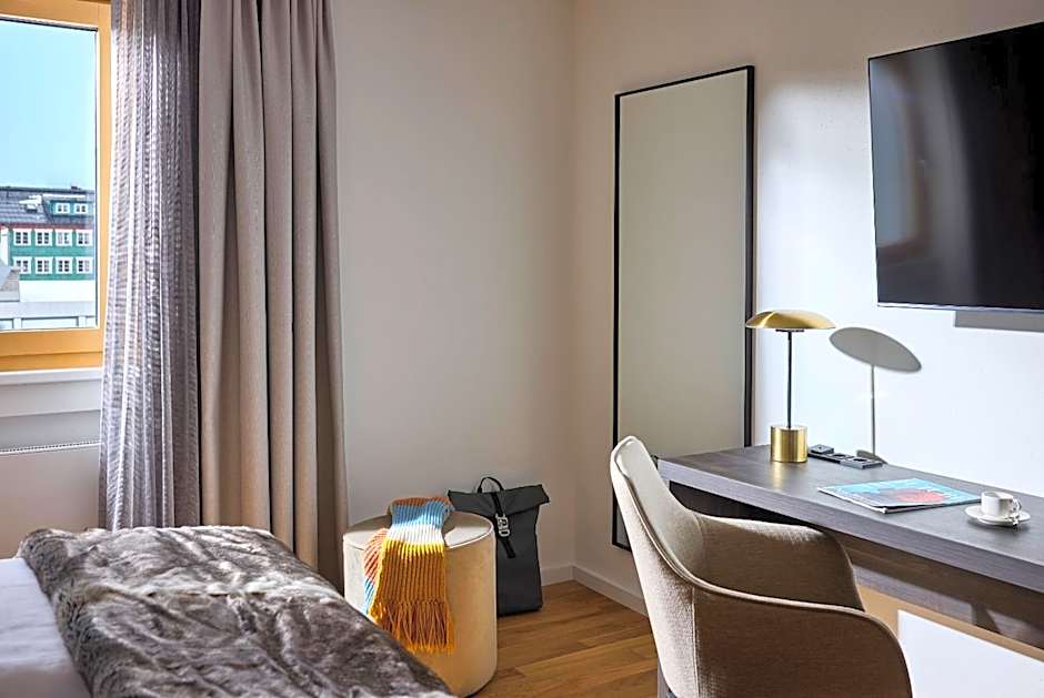 ROBINSON ALPENROSE Zürs