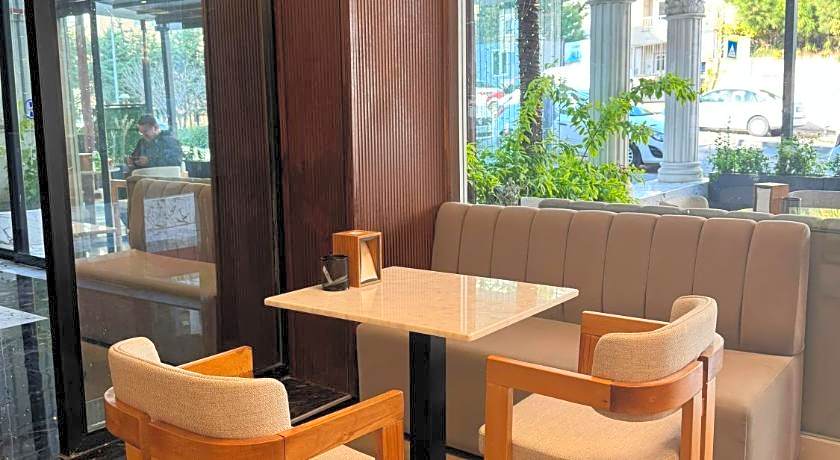 Istanblu Hotel Atasehir