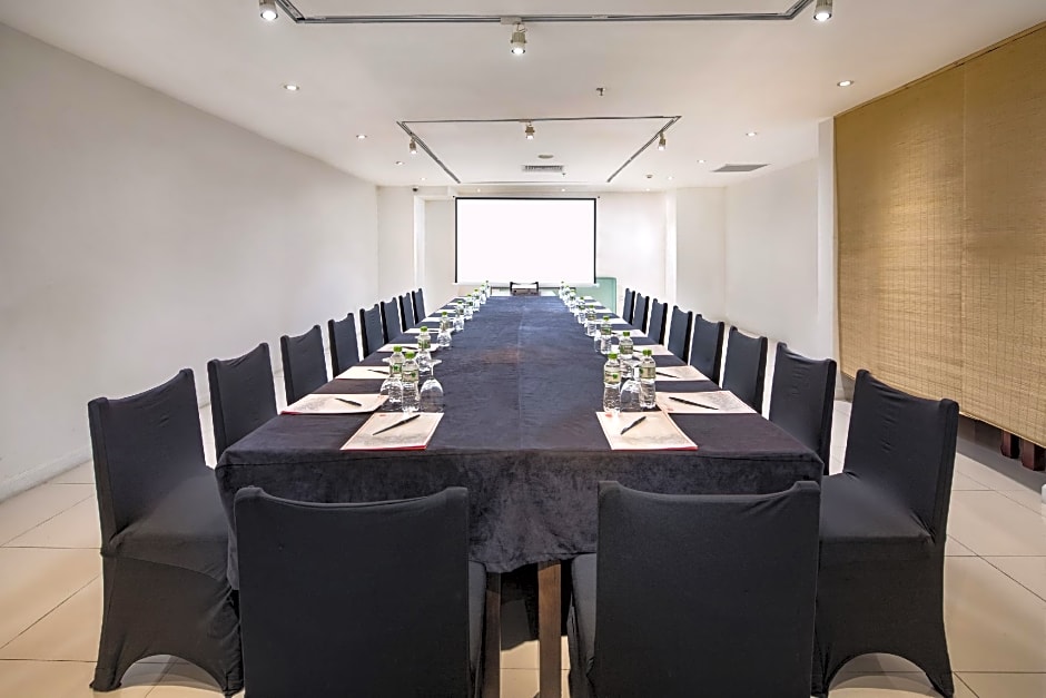 Mk Premier Boutique Hotel