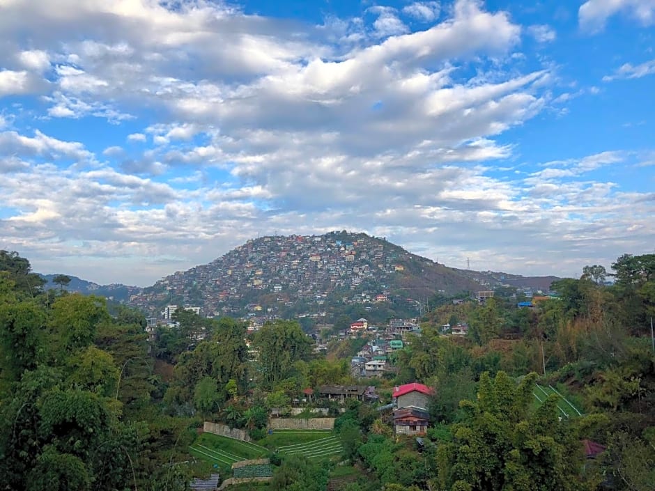 The Breys Courtyards Manor by Goshen