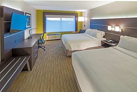 2 Queen Standard Communications Accessible