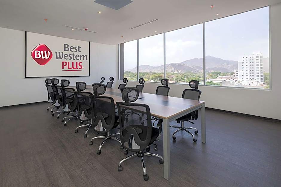 Best Western Plus Santa Marta Hotel