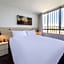 Oaks Nelson Bay Lure Suites