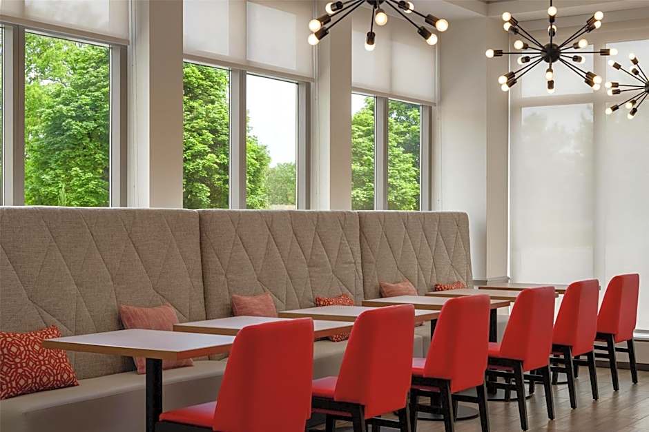 Hilton Garden Inn Cleveland Airport