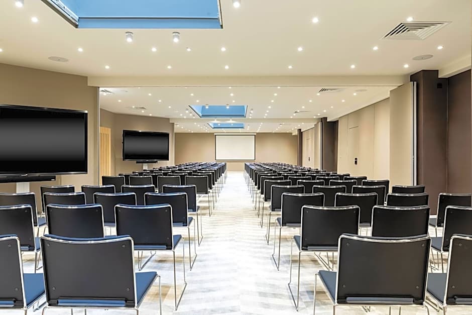 AC Hotel by Marriott Berlin Humboldthain Park