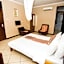 Keys Hotel Mbokomu Branch