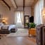 Donati Luxury Tower Suites