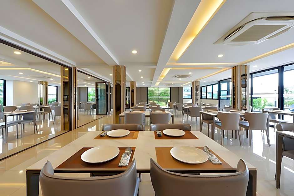 BS Residence Suvarnabhumi - SHA Extra Plus