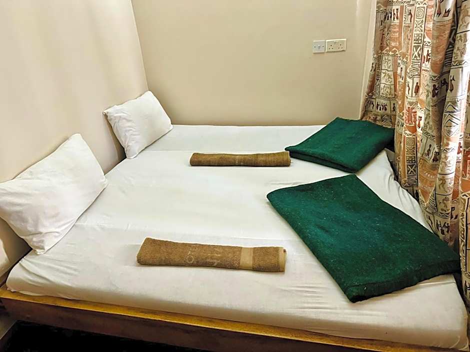 Photo 1 of 1 of Standard Double Room with Shared Bathroom