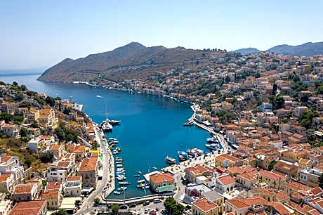 Grace Hotel & Studios