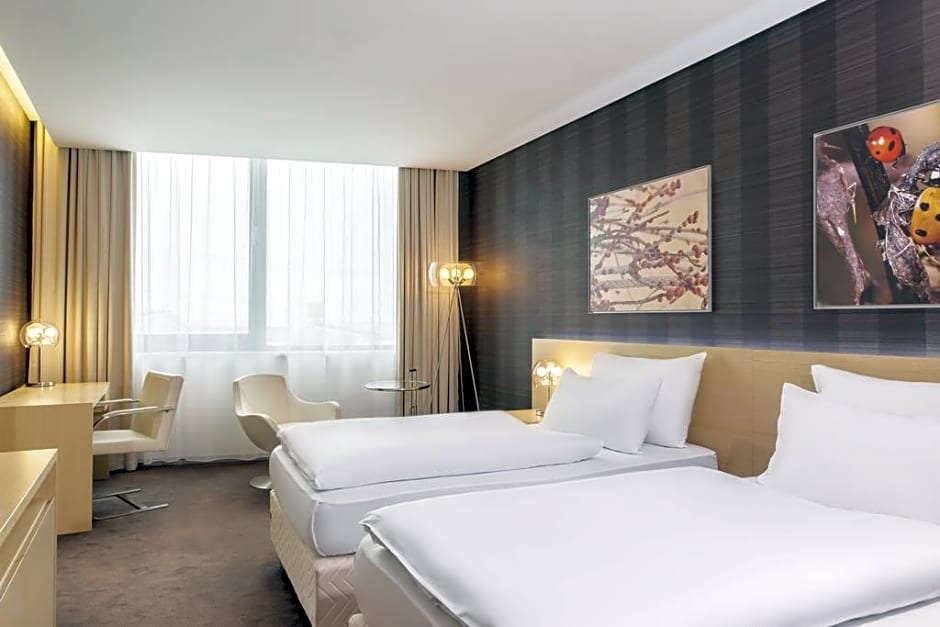 NH Bratislava Gate One