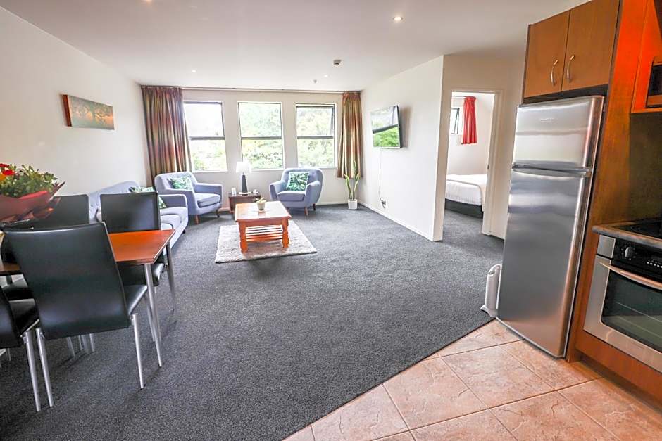 Coleraine Suites & Apartments