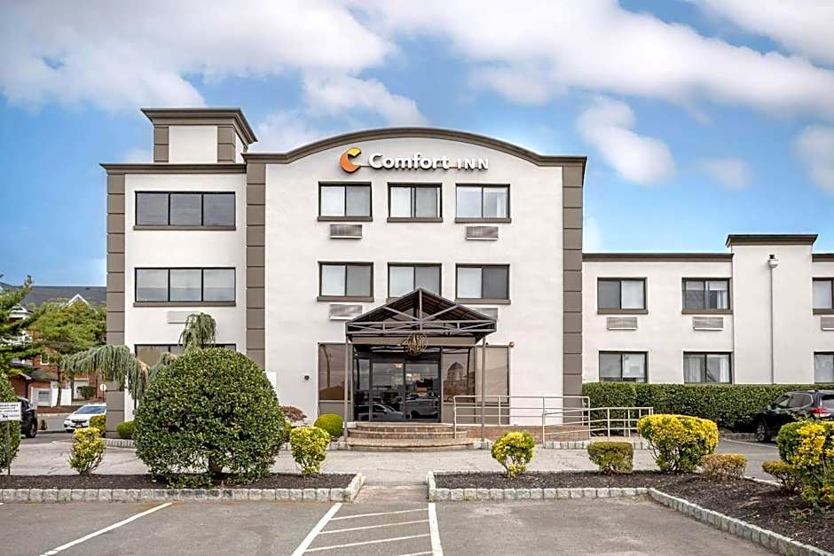 Comfort Inn Edgewater on Hudson River