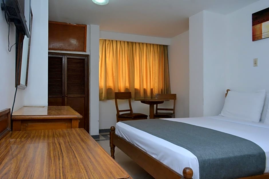 Hotel Ayenda Casa Ballesteros 1318