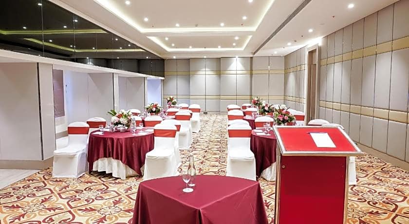 Golden Tulip Lucknow