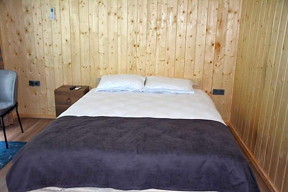 DOĞAL SUİT BUNGALOV