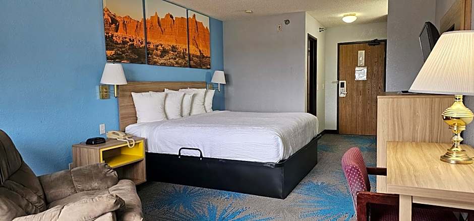 Days Inn by Wyndham Ozark Springfield