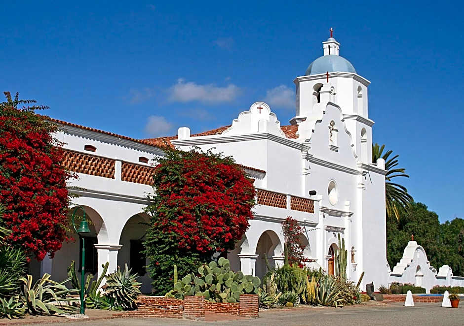 Harbor Inn & Suites Oceanside