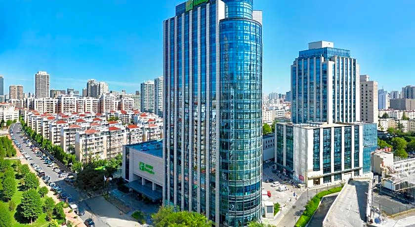 Holiday Inn Qingdao City Center By IHG