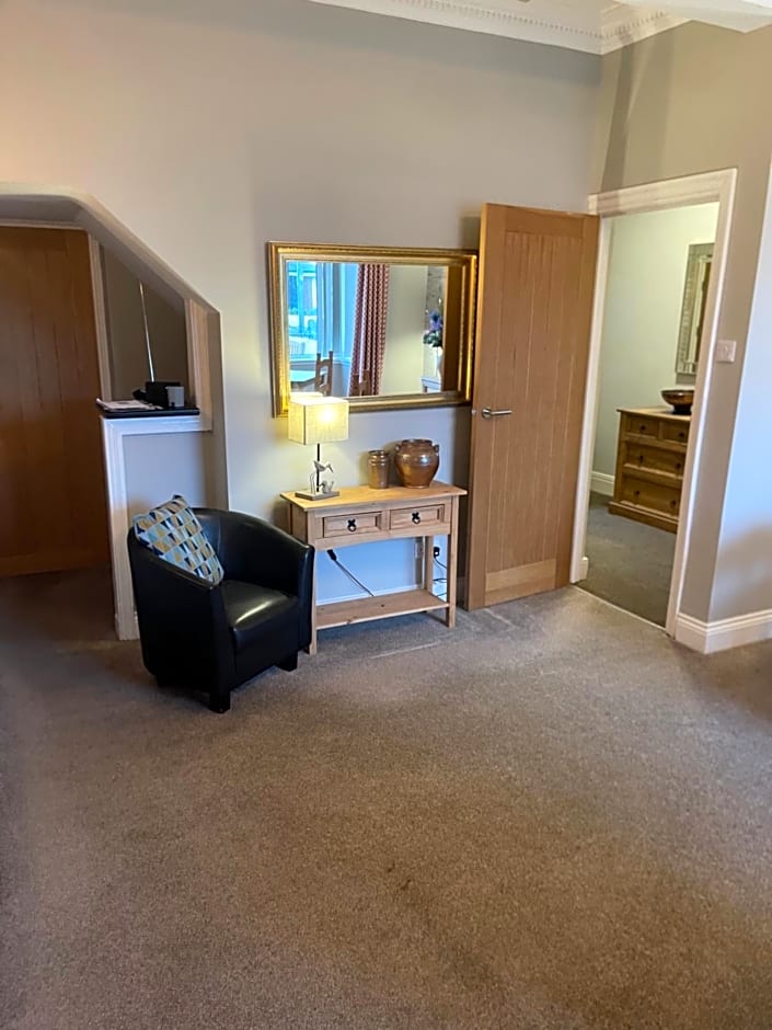 Horncliffe room only accommodation