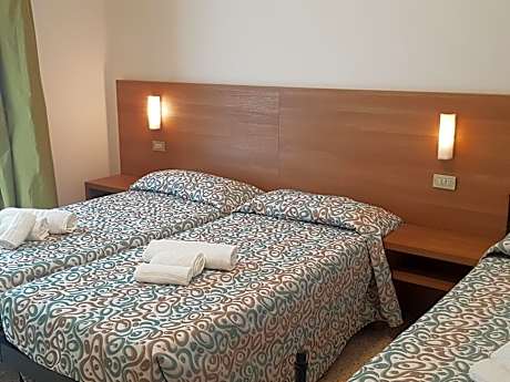 Triple Room with Balcony