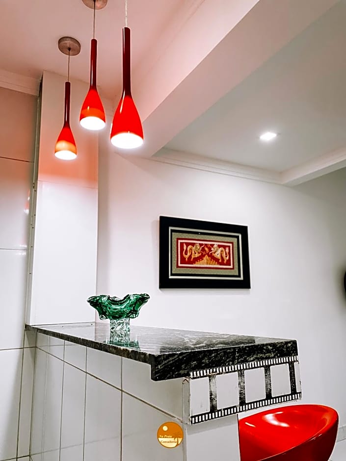 50m DA PRAIA, Piscina, Portaria 24h, Estacionamento Interno, Churrasqueira