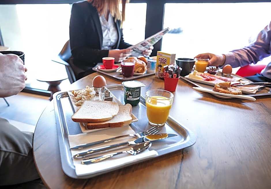 Ibis Niort Est Mendes France