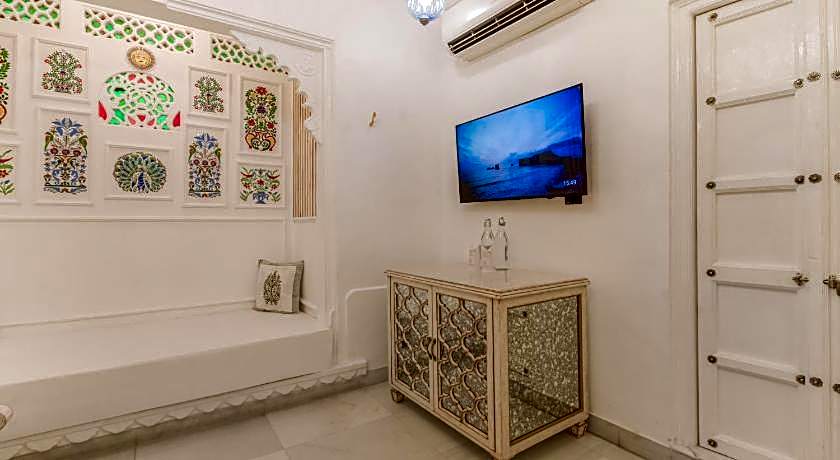 Jagat Niwas Palace Hotel