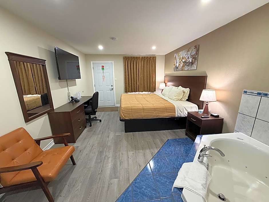 Perth Plaza Inn & Suites