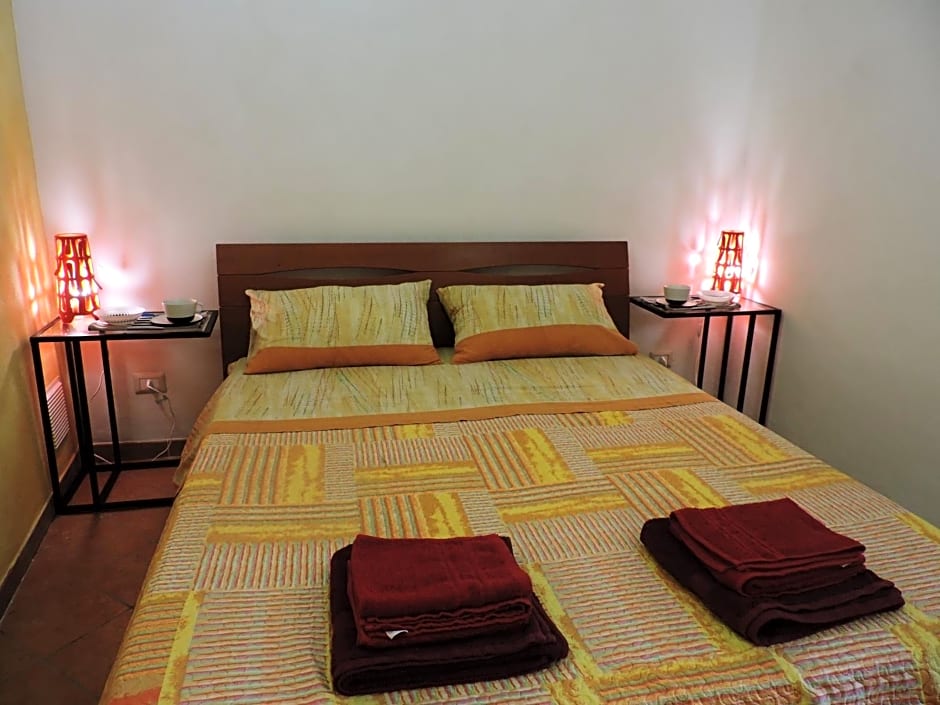 Etna Hiking B&B – Trecastagni, CA