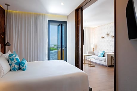 One-Bedroom King Suite with Terrace