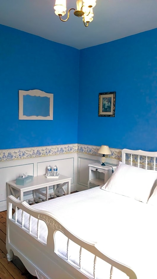 AU MANOIR DE LA BARRE