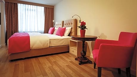 Comfort Double or Twin Room