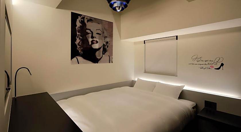 Third Place Hotel