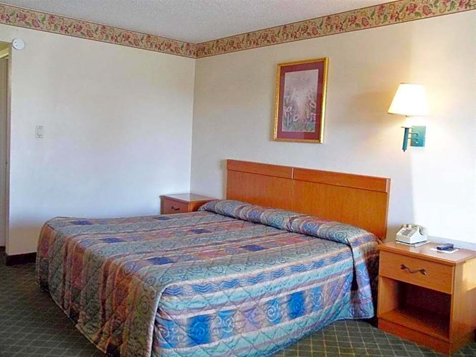 Americas Best Inn - Brinkley
