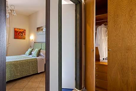 Standard Double Room with Sea View