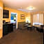 Holiday Inn Express and Suites Detroit North-Troy By IHG
