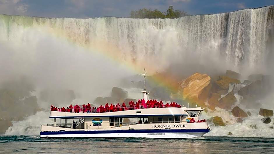 Staybridge Suites Niagara-On-The-Lake By IHG