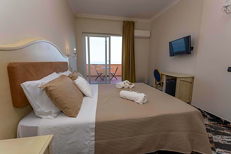 Hotel Terrazzo Sul Mare