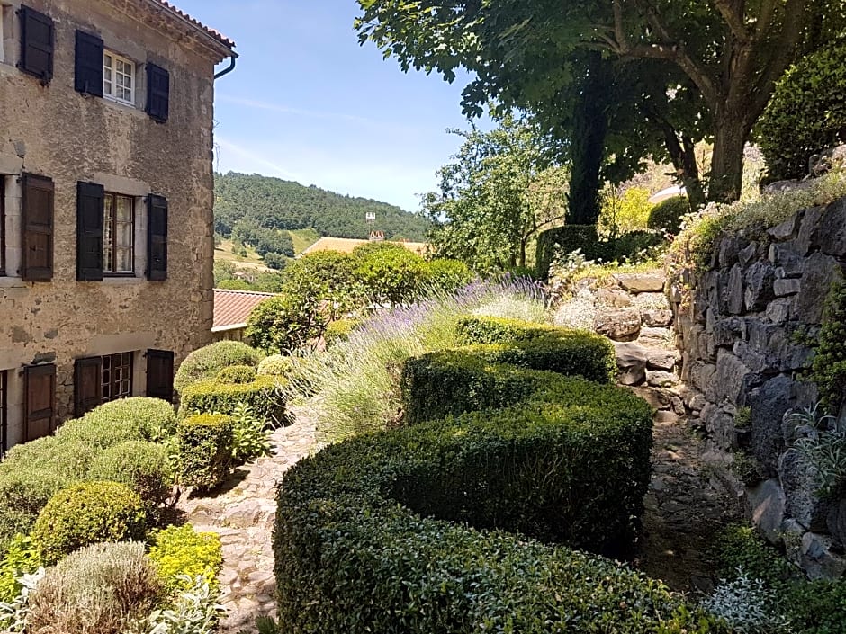 La Grande Maison á Chanteuges