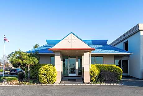 Garden Executive Hotel