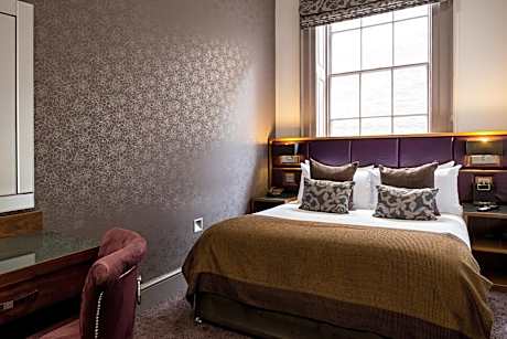 Liberty Two Bedroom - Friar House