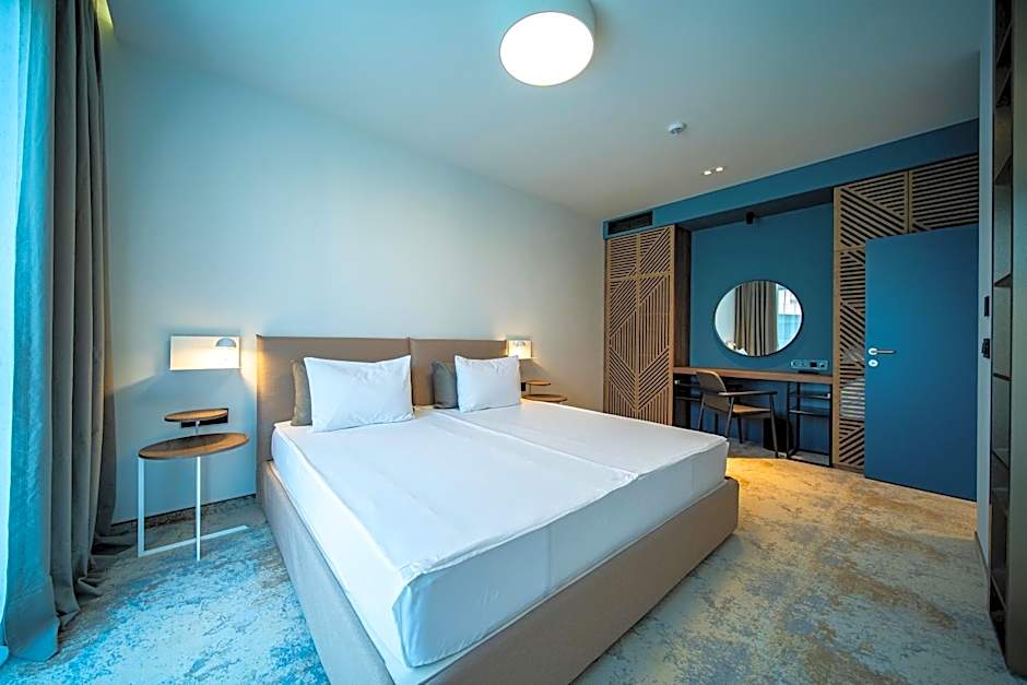 HVD Reina del Mar - Premium Spa Service & Free Parking