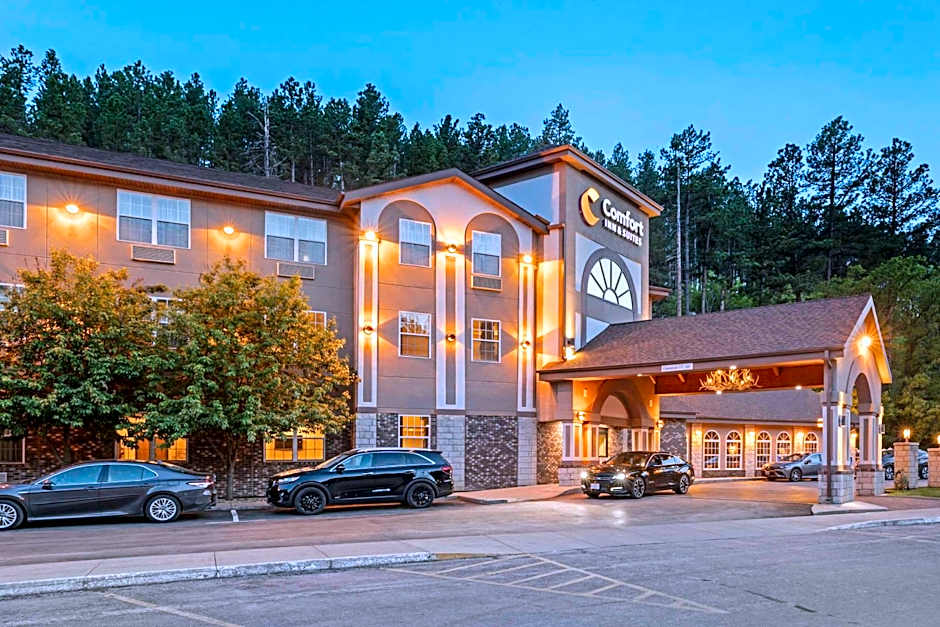 Comfort Inn & Suites Mt Rushmore