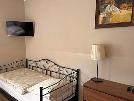 Single Room with Shared Shower and Toilet