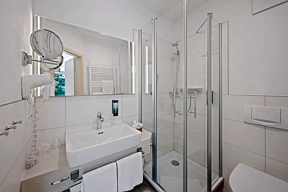 Hotel Haus am Meer ruhig gelegen 50m zum Ostseestrand