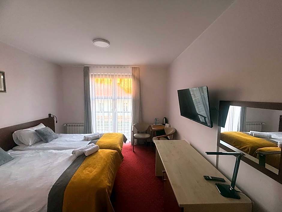 Hotel Aleksander